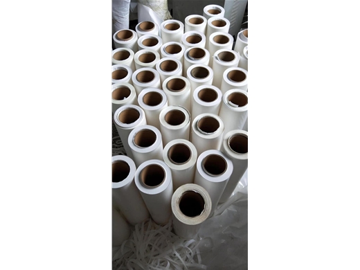 Hot melt adhesive film for metal